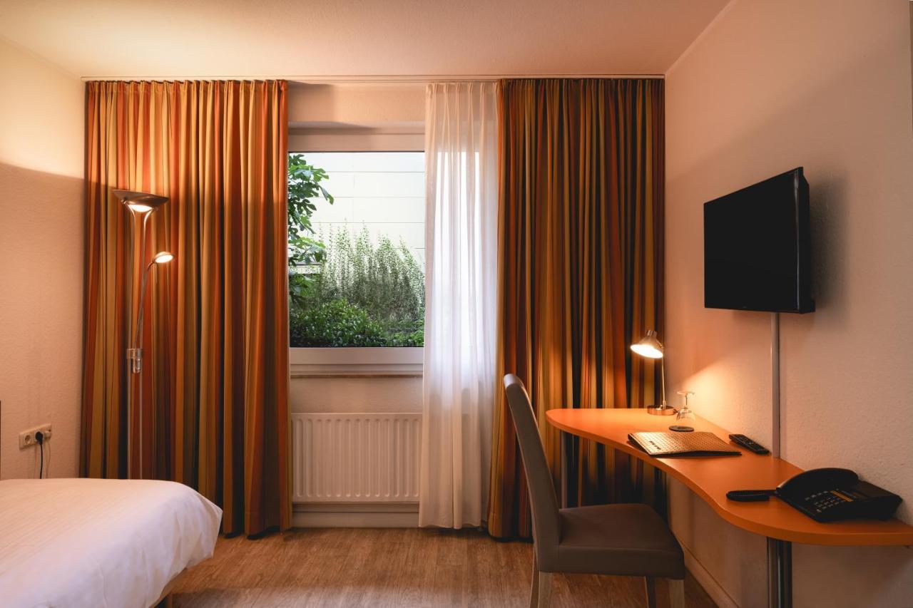 Hotel Astra Düsseldorf Extérieur photo